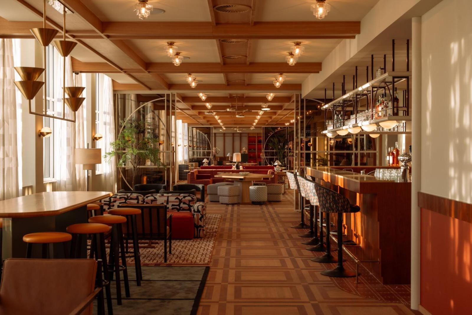 De Plesman Hotel Хага Екстериор снимка