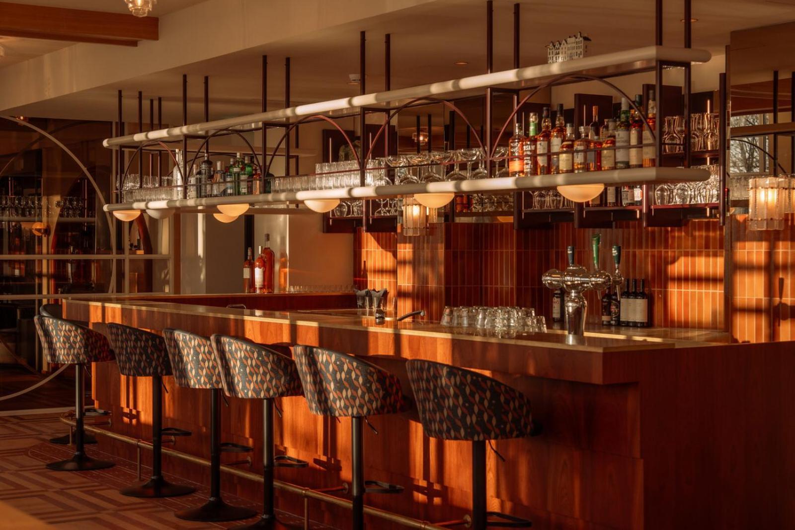 De Plesman Hotel Хага Екстериор снимка